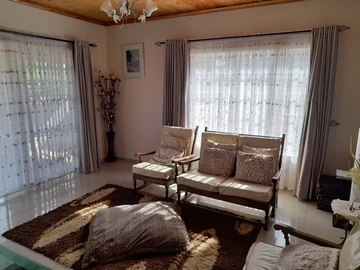 7 Bedroom House