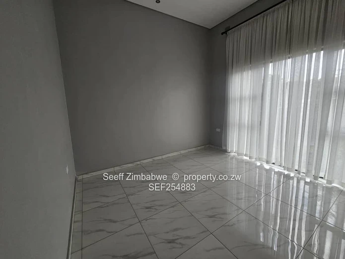 Elegant 3-Bedroom All-Ensuite Residence | Glen Lorne