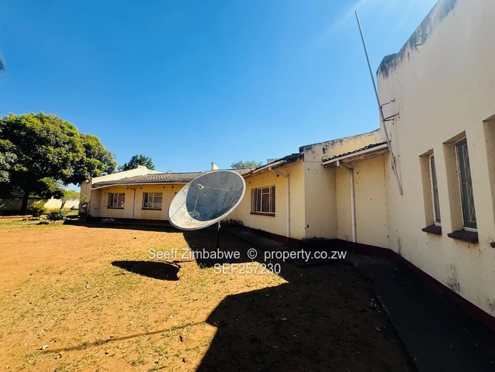 High-Yield Investment Opportunity in the Heart of Umzari, Chinhoyi (Sole Mandate)