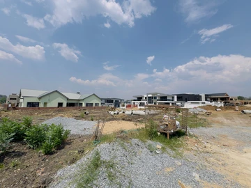 Stands & Residential Land
