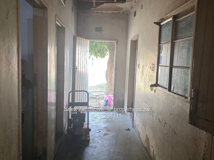  Mufakose House For Sale