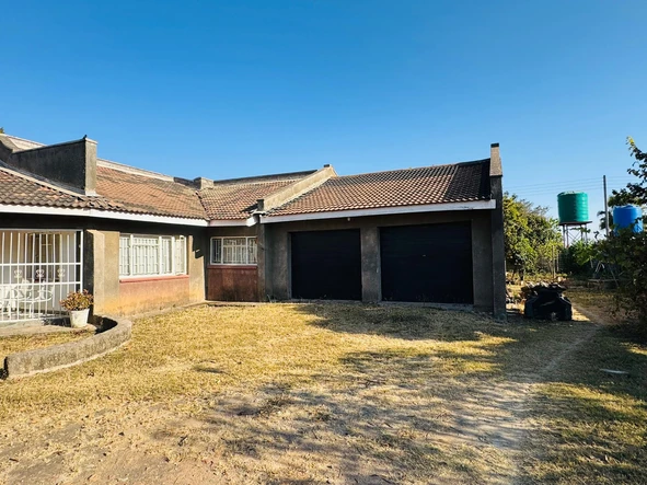 5 Bedroom House