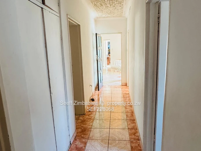 5 bed Family home for Sale in Ruwa