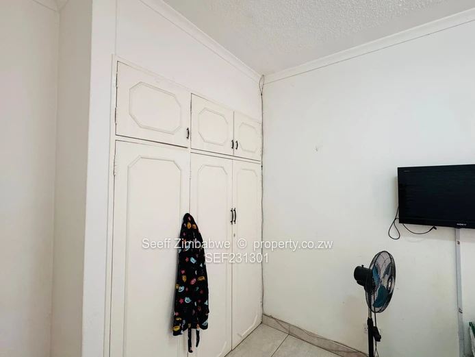 Luxury And Modern 3 Bed Duplex Villa In Avondale (Sole Mandate)