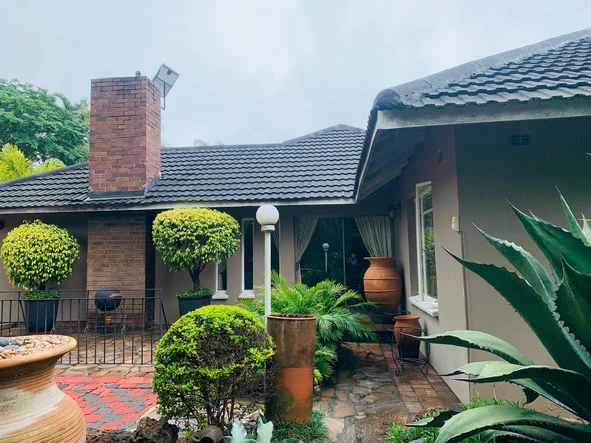 5 Bedroom House
