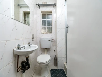 2 Bedroom Cottage