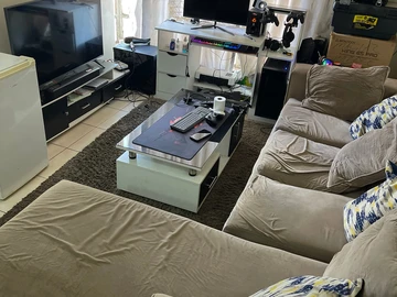 Flat & Apartment