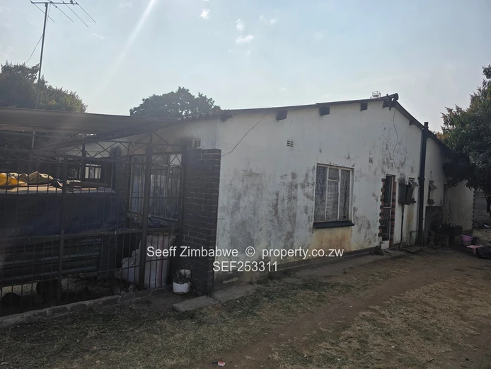 Mufakose House For Sale