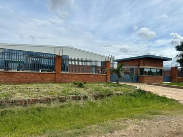 Commercial & Industrial Land