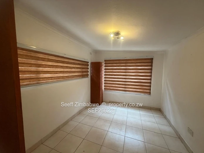 All-Inclusive 2-Bedroom Flatlet with Solar & Pool | Glen Lorne