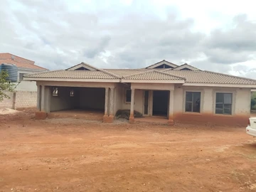 5 Bedroom House