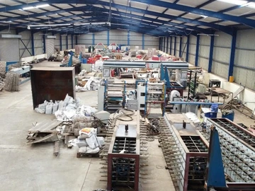 Warehouse & Factory