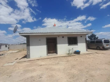 Prime Sunway City Harare Land with Borehole,Deeds & 3 Cottages with Rental Income: 3087m²