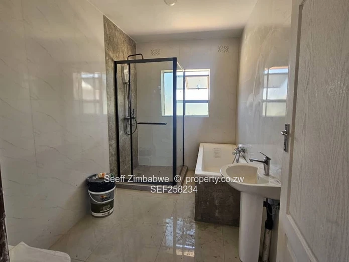 Beautiful Newly Built 3-Bedroom Semi-Detached Home in Sunway City – $800/month