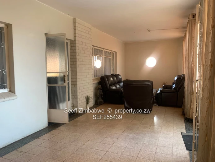 Eastlea: 5-Bed Family Home Forsale