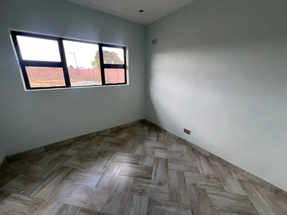 6 Bedroom House