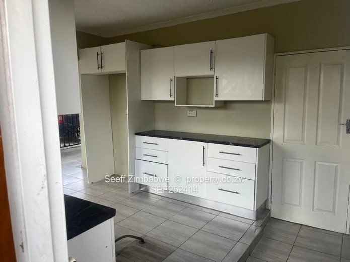 Spacious 3-Bedroom Family Home with Borehole – Budiriro CABS