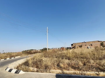 Stands & Residential Land