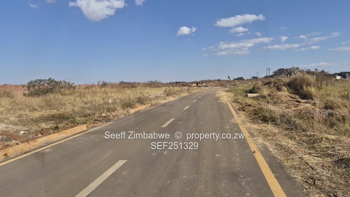 300 m² Serviced Plot on Tarred Road — Nyabira (Sole Mandate)