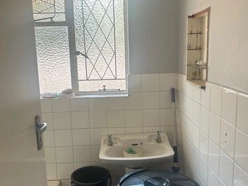 2 Bedroom Garden Flat