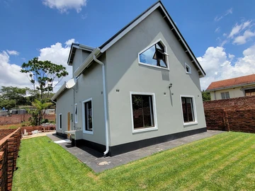 3 Bedroom Townhouse Complex