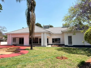 5 Bedroom House