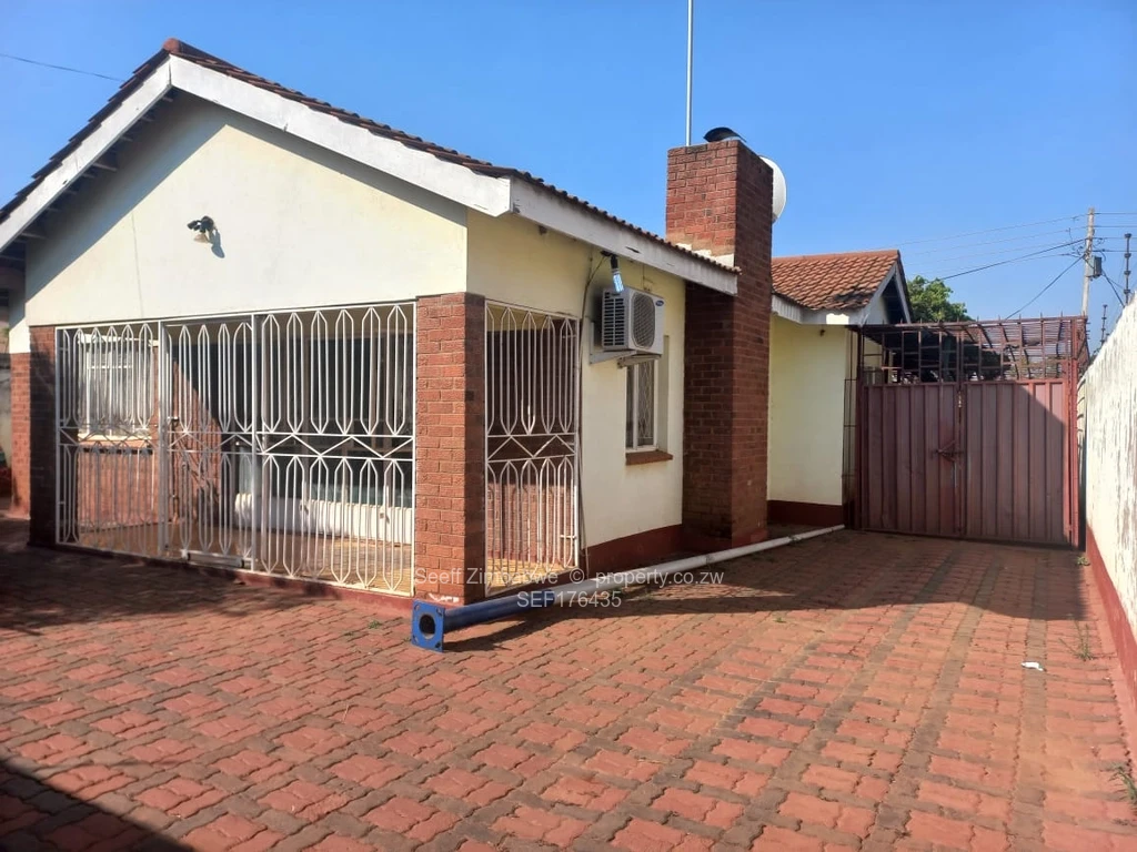 3 Bed House for Sale in Cowie Road, Cold Comfort SEF176435