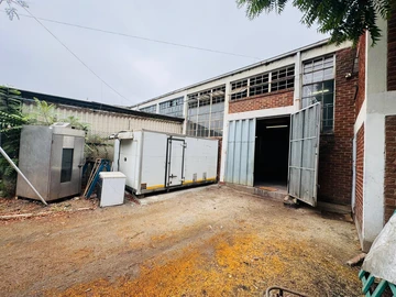 Warehouse & Factory