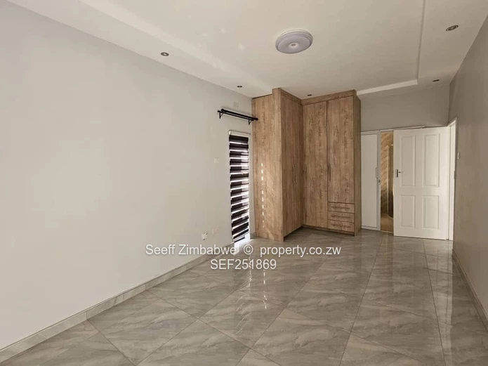 EXCLUSIVE CLUSTER LIVING In STRATHAVEN: 3-BEDROOM