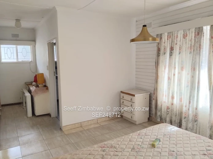  Burnside – Spacious Family Home on 1 Acre 