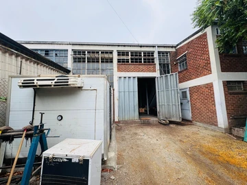 Warehouse & Factory