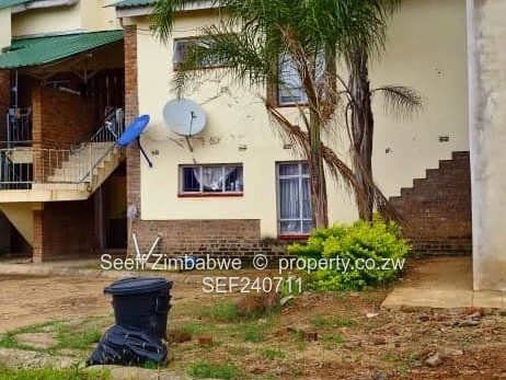 Zimre Park – Twin Pesk Mansions | US$50,000