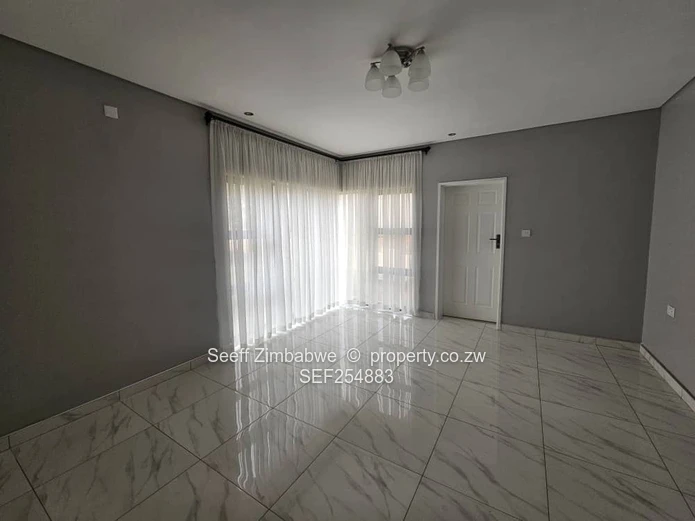 Elegant 3-Bedroom All-Ensuite Residence | Glen Lorne