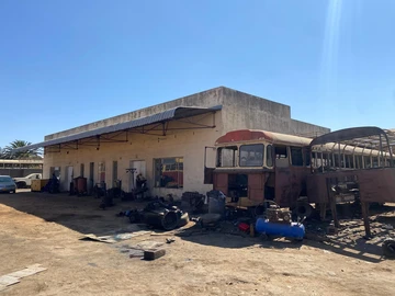 Warehouse & Factory