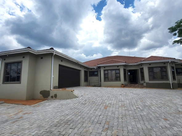 4 Bedroom House