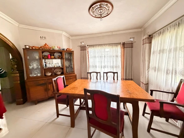 4 Bedroom House
