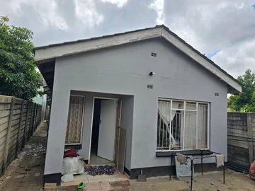 6 Bedroom Townhouse Complex