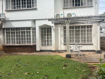 Luxurious Fully Furnished Duplex 