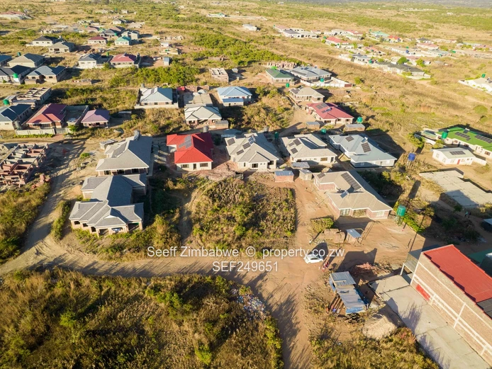 Investment opportunity in Adelaide Park in Gweru!