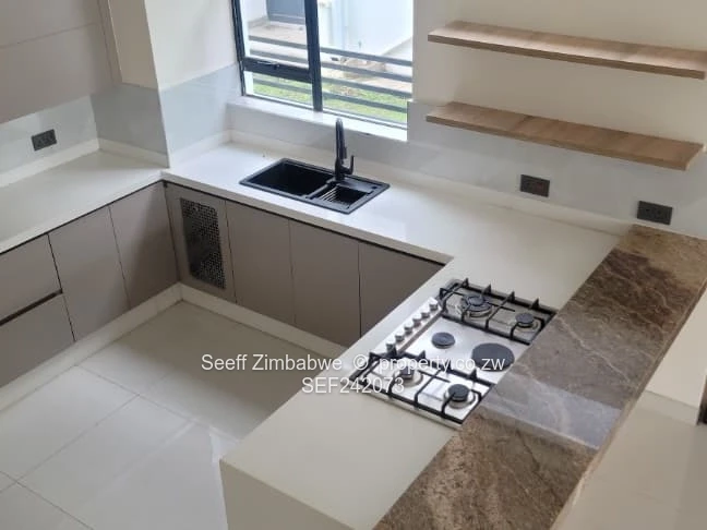 Exclusive Upmarket Townhouse For Sale