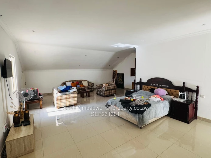 Luxury And Modern 3 Bed Duplex Villa In Avondale (Sole Mandate)