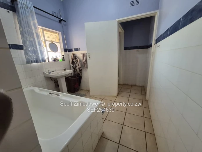 Spacious & Secure 3-Bedroom Plot House for Rent