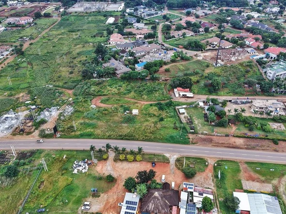 Commercial & Industrial Land