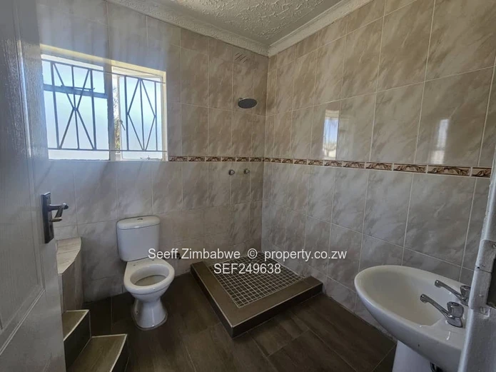 Freshly Renovated 4-Bedroom Gem for rent in Zimre Park!