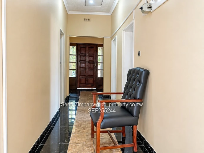 Belvedere, Kopje area: Prime Offices 936m², (Sole Mandate)