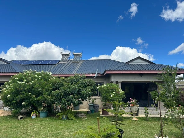 5 Bedroom House