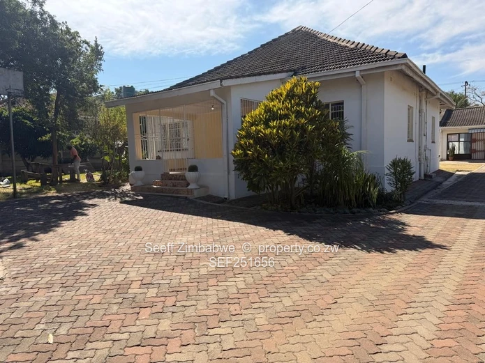 Spacious 3-Bed Family Home