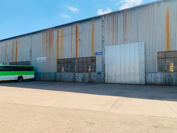 Warehouse & Factory