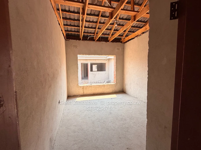 Spacious 4-Bed Unfinished Home on 400m² in Mabvazuva (Sole Mandate)