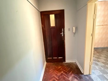 3 Bedroom Flat & Apartment